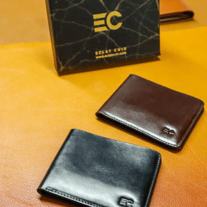 Eclat Cuir vegetable-tanned bifold wallet made from oil pull-up cow leather, black and tan color, with 3 card slots, 1 cash chamber and 1 coin pocket